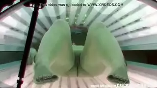 كبير الثدي مفلس الآسيوية عن طريق الفم