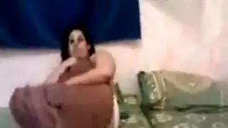 ذل وضرب ونيك وتقطيع وبعبصه