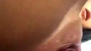 شرج شقراء ممتلئة: مؤخرة كبيرة وأثداء كبيرة تُدمر