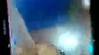فتاة آسيوية تأخذ قضيبًا قاسيًا عميقًا في مؤخرتها